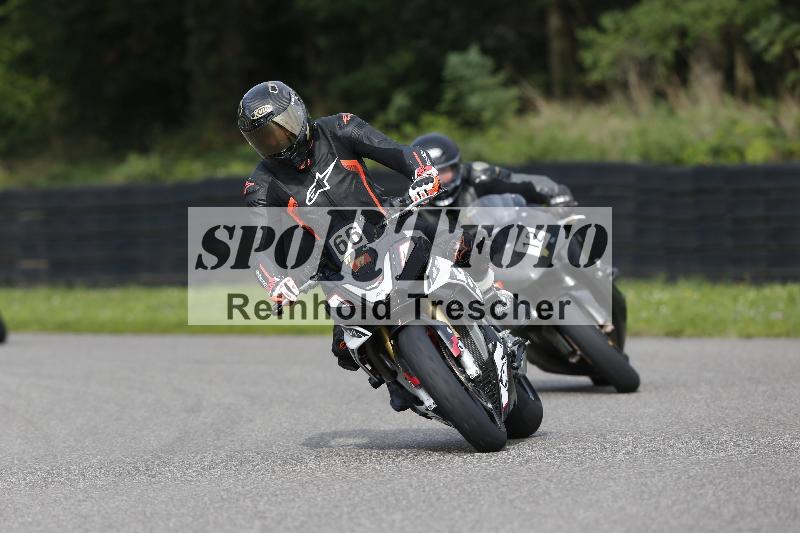 /53 16.09.2025 Track Day Domi Aegerter ADR/Gruppe rot/12
